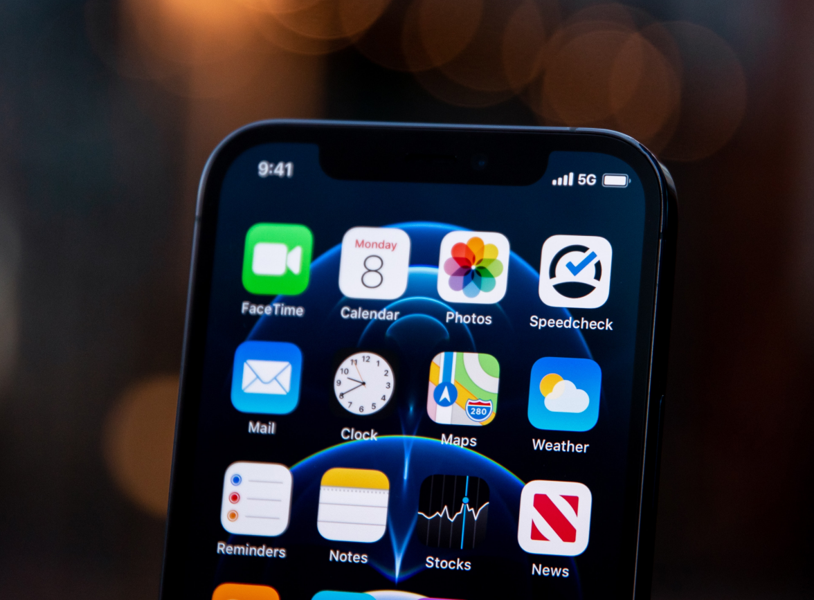 邵武苹果手机维修分享为什么 iPhone 12 在冬季会自动关机 